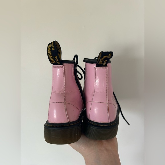Dr Marten Pink Kids Size 2 - Picture 4 of 11